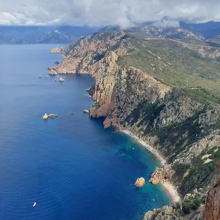 De Lozari 度假居 *