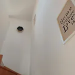 度假居 De Lozari 贝尔戈代尔