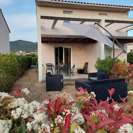 De Lozari Сasa de vacaciones Belgodère