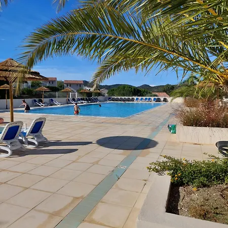 Сasa de vacaciones De Lozari