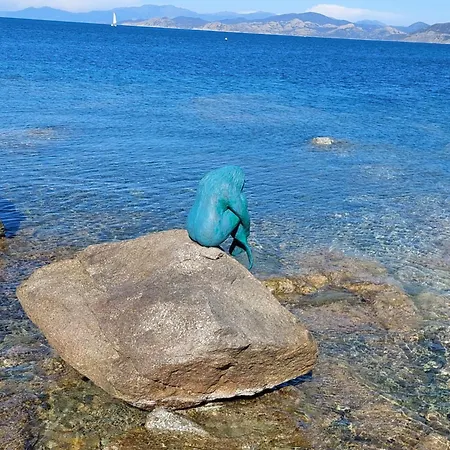 De Lozari Belgodere (Corsica)